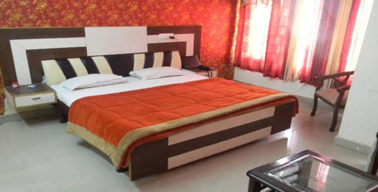 Hotel Kk Residency Chandīgarh 외부 사진