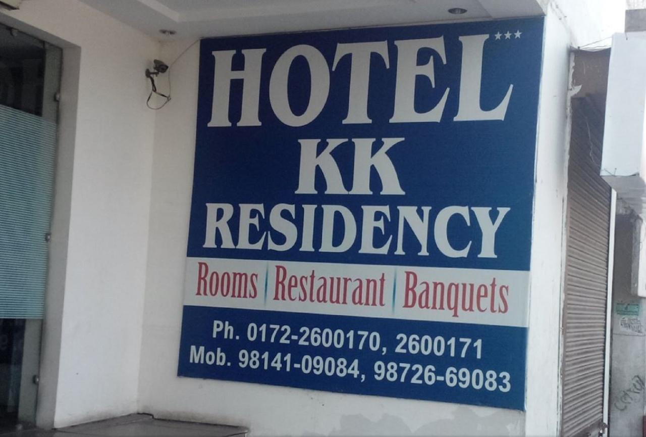 Hotel Kk Residency Chandīgarh 외부 사진