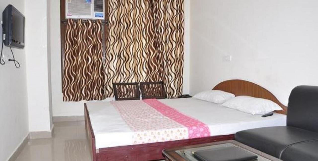 Hotel Kk Residency Chandīgarh 외부 사진