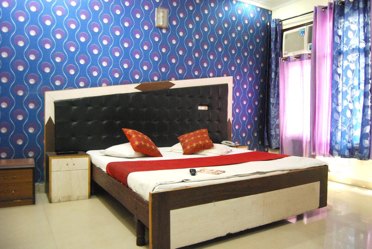 Hotel Kk Residency Chandīgarh 외부 사진
