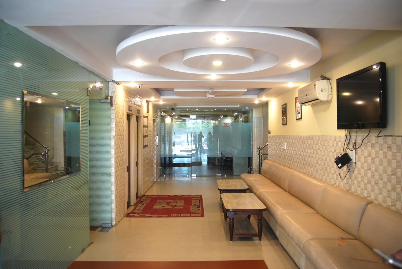 Hotel Kk Residency Chandīgarh 외부 사진